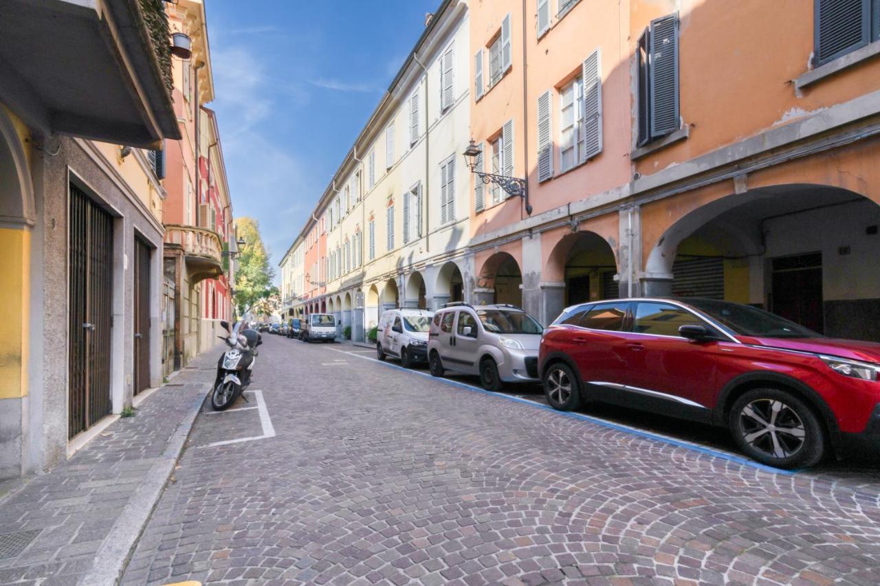 Parma Portici Antichi Monolocale A 5 Min Dal Duomo Apartment Exterior photo